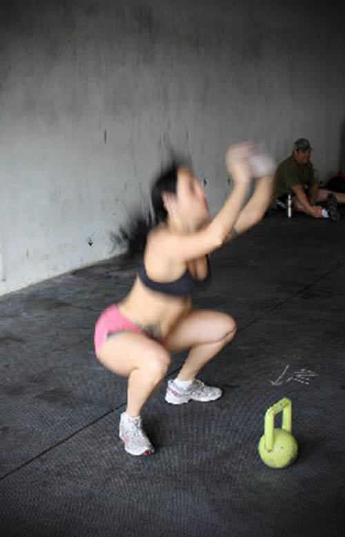 thumb_squat_workout.jpg