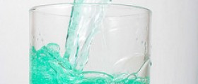 Pregnant women with gum disease should use mouthwash