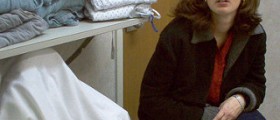 Why do I feel ovulation pain on one side only?