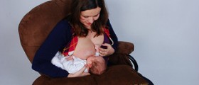 Cross nursing when you breastfeed someone else's baby