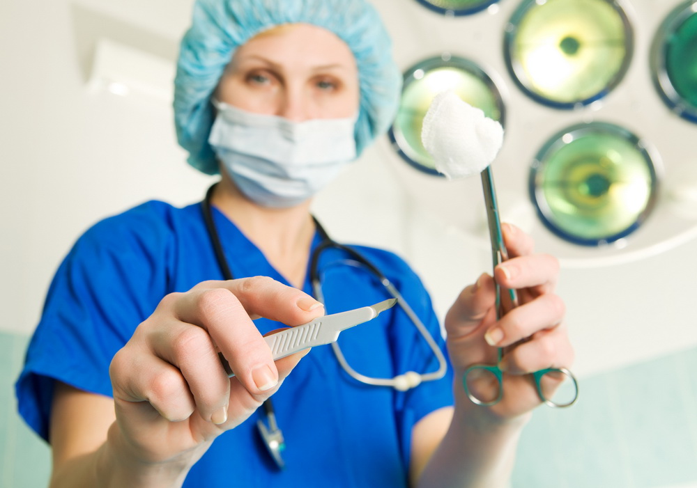 shutterstock-cosmetic-surgery-collage-cr