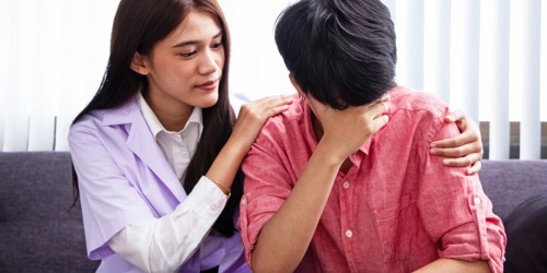 4 Types Of Treatment Your Doctor Might Recommend If You're Suffering From An Eating Disorder