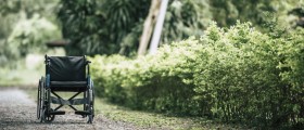 7 Tips To Manage Involuntary Movements (Dyskinesia) When You Have Parkinson's Disease