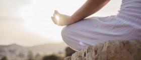 9 Tips To Manage Stress, Anxiety, And Depression When You Have Arthritis