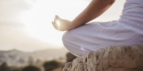 9 Tips To Manage Stress, Anxiety, And Depression When You Have Arthritis