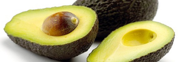 Suffering From Dry Hands? Try These Three Home Remedies From Your Kitchen!