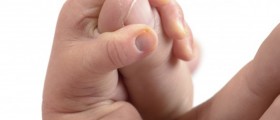 Baby Foreskin Care: Should Parents Pull Foreskin Back?