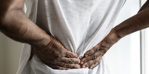 Back pain: Causes, Treatment & Risks
