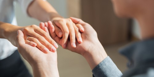 Действительно ли здоровые отношения повышают шансы выздоровления наркомана?