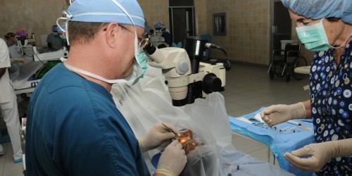 What Is It Like to Have Cataract Surgery?