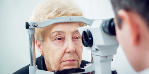 Could You Recognize The Symptoms Of Cataracts, And Do You Know How Cloudy Lenses Are Treated?