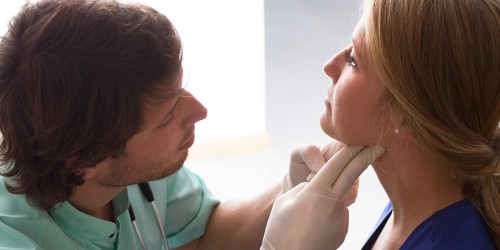 Mobile Medical Apps to Practice Clinical Cases