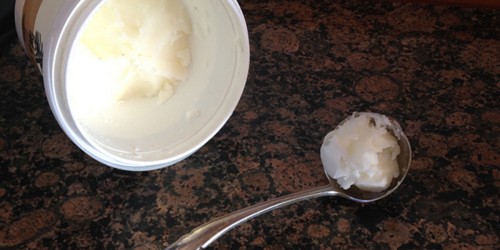 What, You Can Use Coconut Oil As A Beauty Treatment!?