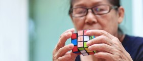 Как когнитивная реабилитация может помочь людям с болезнью Альцгеймера?
