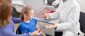 Contact Lenses And Kids: What Conditions Must Children Meet To Wear Lenses, And What Are The Risks?