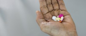 Coronary Heart Disease Drug Treatment: 11 Common Medications To Help Manage The Symptoms Of CHD