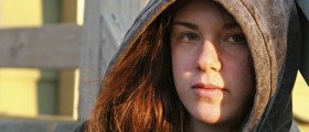 The Three Behaviors That Indicate A Depressed Person Is At Risk Of Committing Suicide