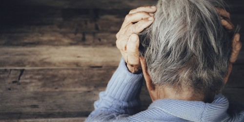 Что делать, если у человека с деменцией развивается депрессия или тревога?