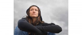 Treat Depression Naturally: Natural and Herbal Remedies for Depression