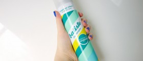 10 Awesome Dry Shampoo Hacks You've Never Heard Of