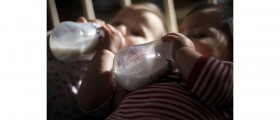 Babies Raised On Formula Who Start Eating Solid Foods At Four Months More Likely To Become Obese