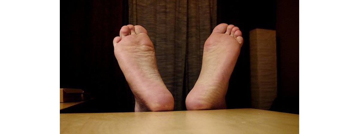 Problems associated with flat feet | Musculoskeletal Issues articles