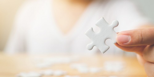 Hallucinations And False Ideas In Dementia: Causes And Treatment