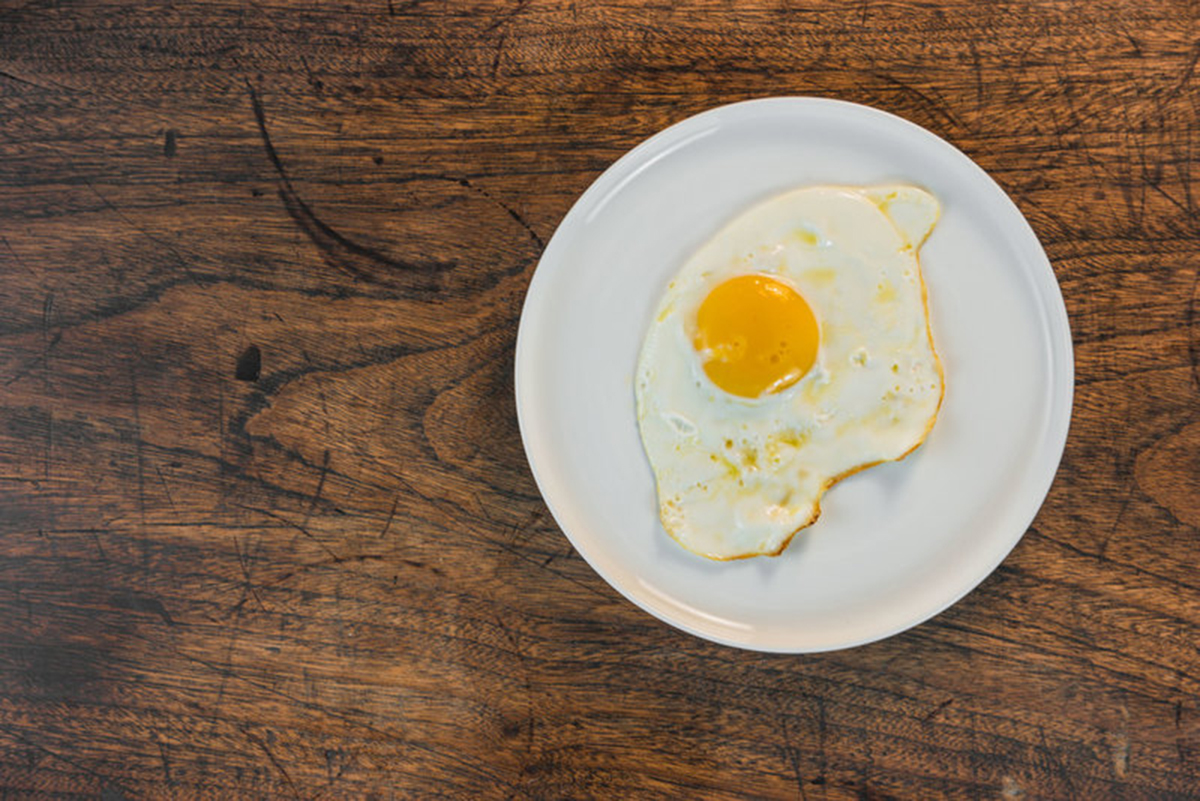 how-does-eating-eggs-meat-and-dairy-affect-your-cholesterol-levels