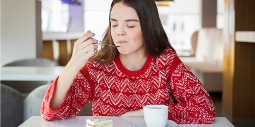 Is Sharp Or Dull Pain When Chewing or Sensitivity To Cold or Hot Temperatures A Sign Of Gum Disease?