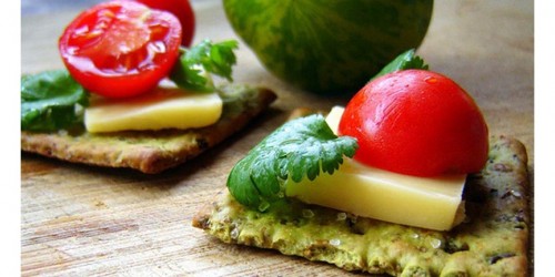 Meal Frequency: 3 Meals Vs. 6 Meals A Day