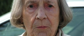 Age-Related Macular Degeneration Linked To Calcium Deposits In The Eye