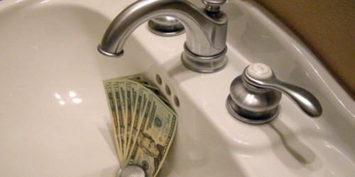10 Ways to Save on Water and Your Water Bills