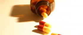 Phentermine: Legitimate Diet Pill Or No Better Than Street Drugs?