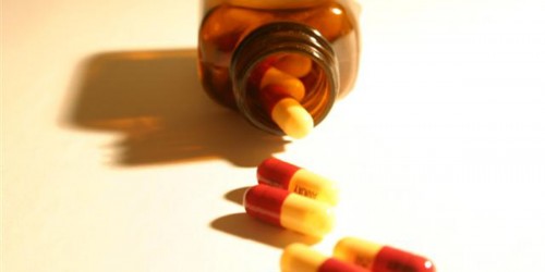 Phentermine: Legitimate Diet Pill Or No Better Than Street Drugs?