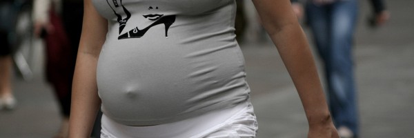 Becoming A Surrogate Mother: Issues To Consider