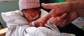 Singing improves preemies' health?