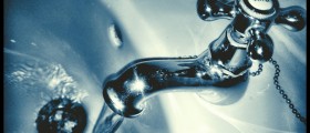Prevent Urinary Incontinence by Losing Weight