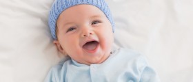 Should Parents Start Brushing Their Children's Gums Before The Eruption Of Milk Teeth?