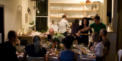 How To Avoid Family Drama On Thanksgiving