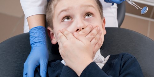 5 Tips Parents Should Follow When Their Child Knocks Out A Permanent Tooth