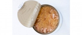 2 Healthiest Fish To Eat, And 2 Fish To Avoid