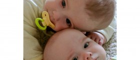 IVF And Twins: Stronger Embryo Helps A Weaker One Survive