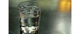 6 Ways To Get Your 8 Glasses Of Water Every Day