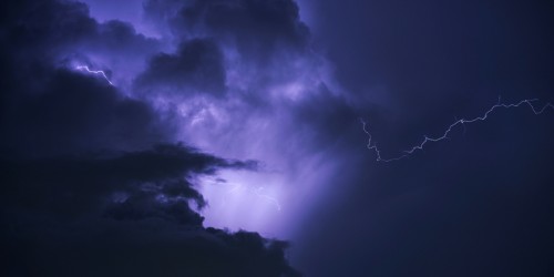 How Do Cold Or Hot Weather, Humidity And Even Thunderstorms Impact Asthma Attacks?