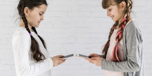 When Should Your Child Get Their Own Smartphone?