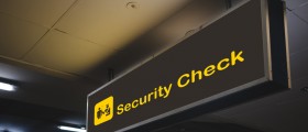 Помогут ли мне зубные имплантаты получить МРТ или вызвать проблемы в аэропортах?