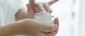 Winter Hacks For Your Skin: How To Prevent And Manage Dry Skin And Skin Rashes During The Colder Months