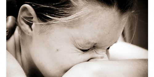 Which ovarian cysts cause infertility?