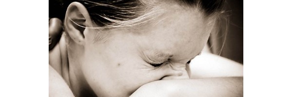 Which ovarian cysts cause infertility?