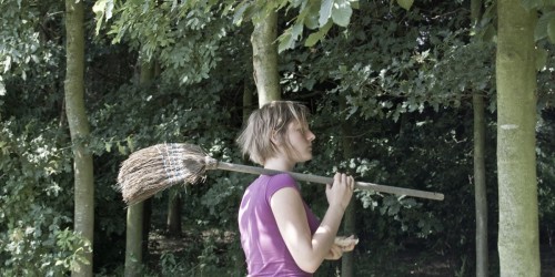 What Your Broomstick Can Do For Your Workouts